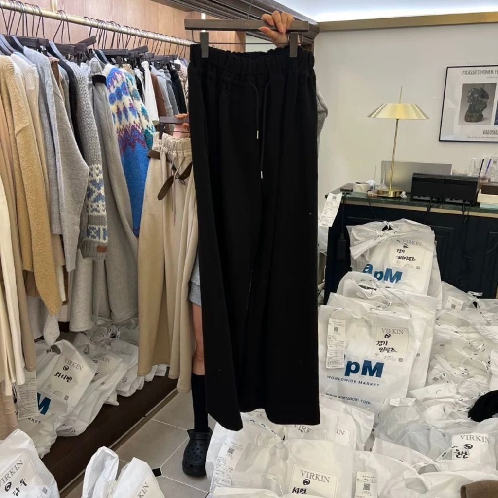 tw-11134207-81ztc-mgqj481bb7611d