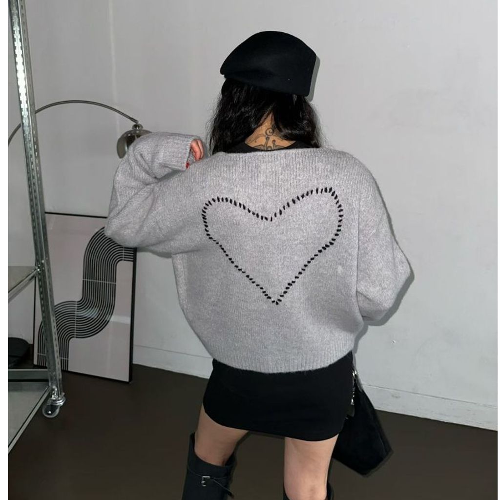 tw-11134207-81ztf-mgw9ns6ei1vv44