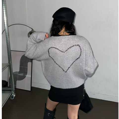 tw-11134207-81ztf-mgw9ns6ei1vv44