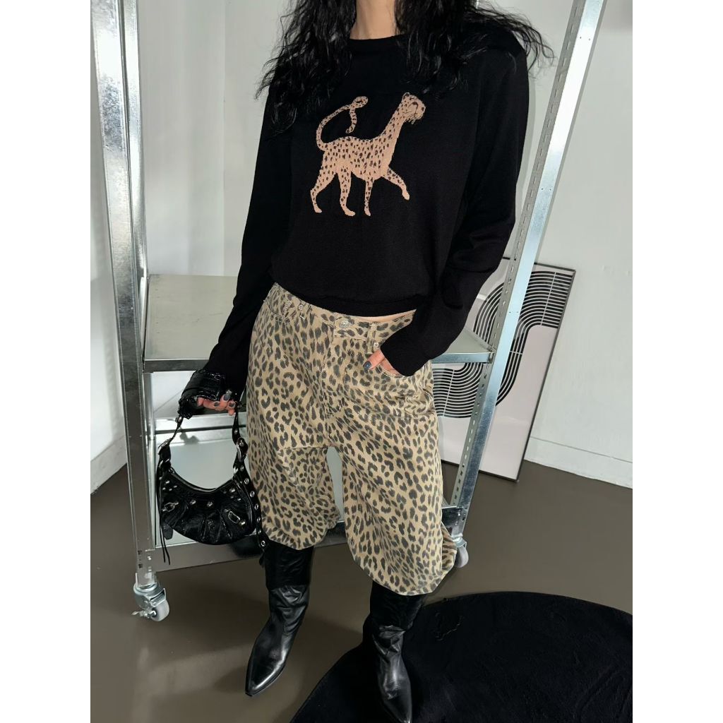 tw-11134207-81zti-mg1yucs5j76062