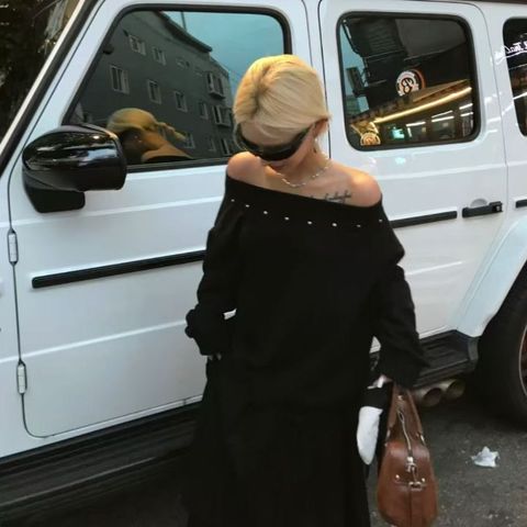 tw-11134207-81ztq-merx9iaf5bevcf