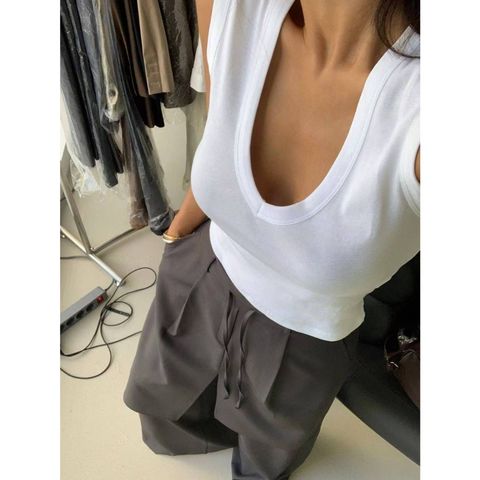 tw-11134207-81ztj-me1jxel8y9dya3