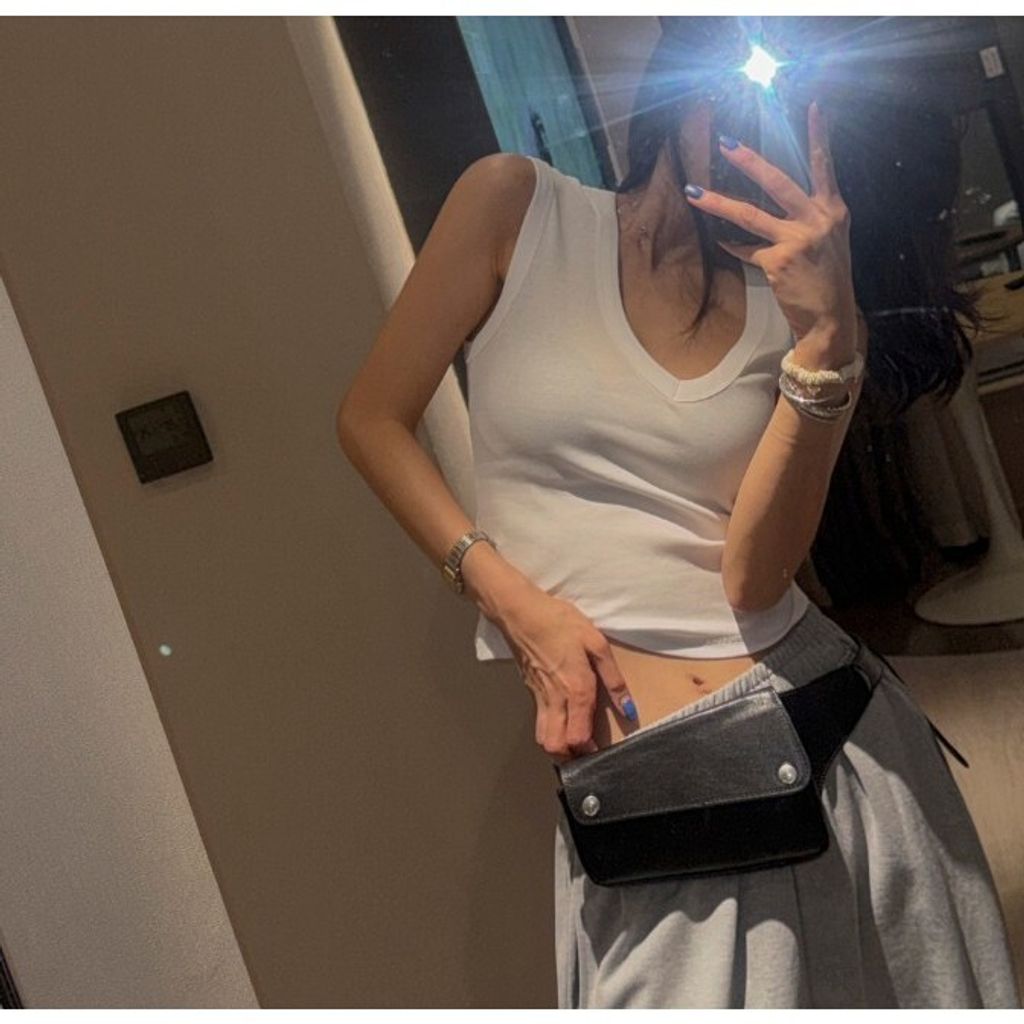 tw-11134207-81ztp-me1jxn40hwqtd3