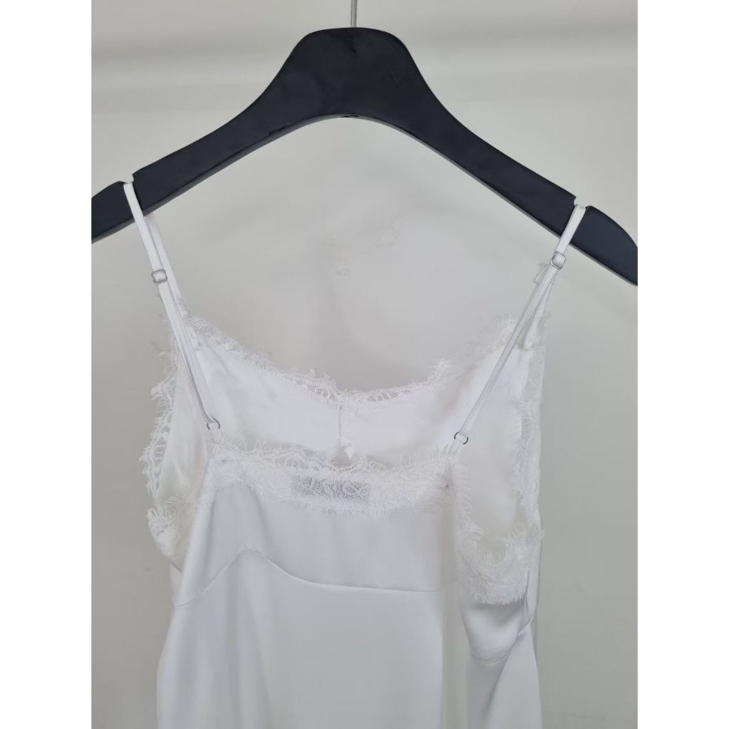 tw-11134207-81ztn-mj6qhk3kz47b6d