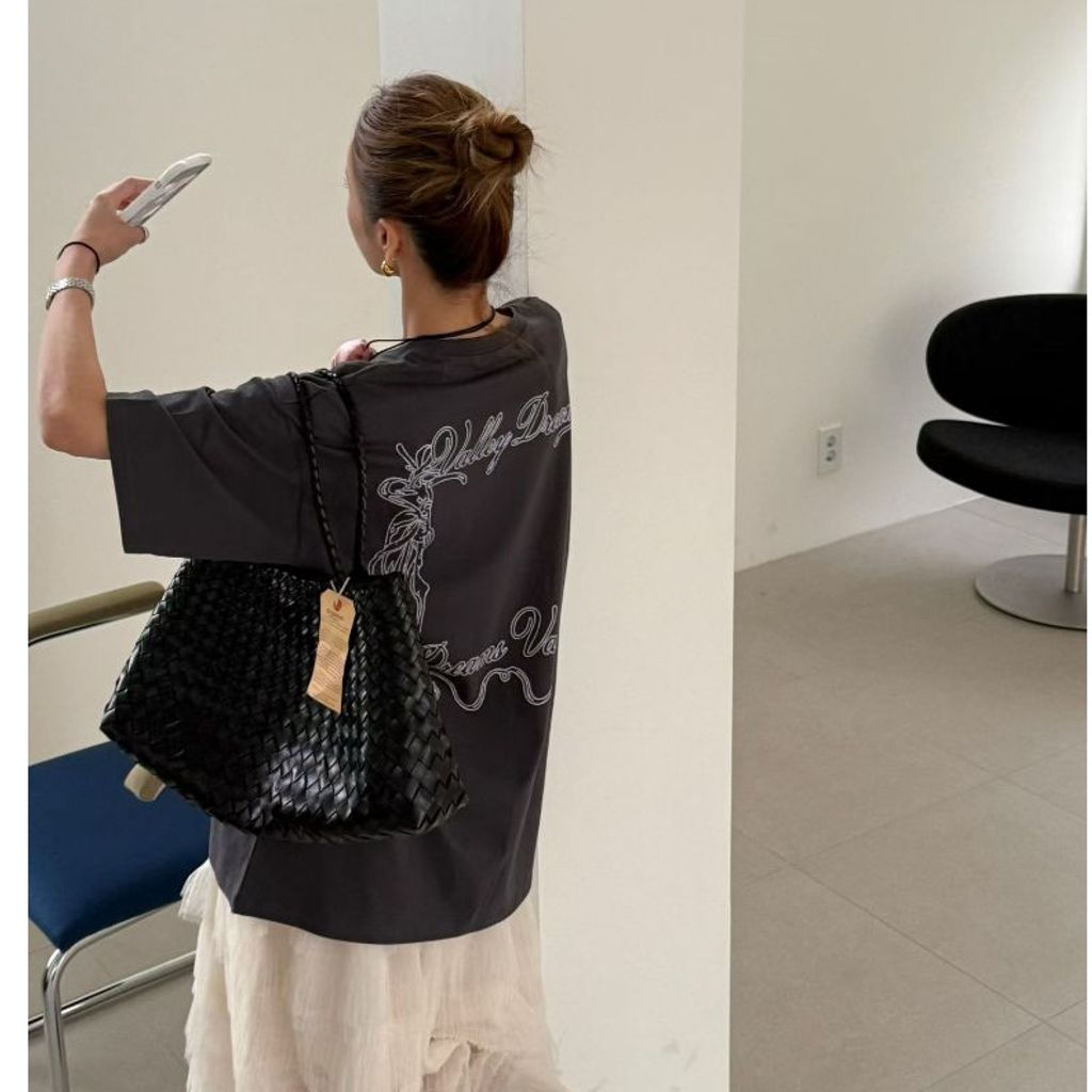 tw-11134207-81ztn-mjqxnlvzuzuof5