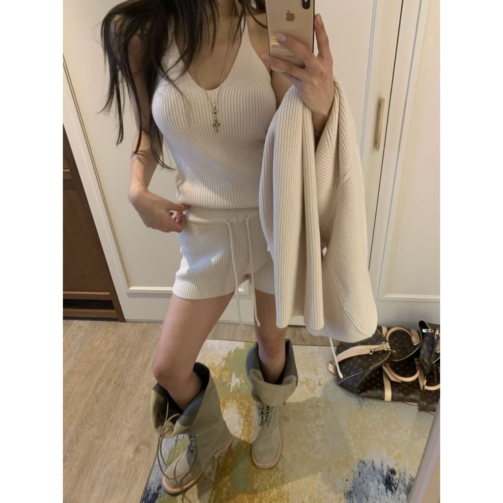 tw-11134207-81ztk-mjs4k0gan4ecc3