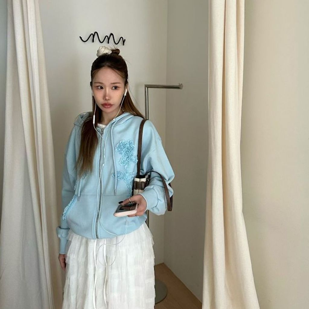 tw-11134207-81ztn-mjqlfoy3wf7n68