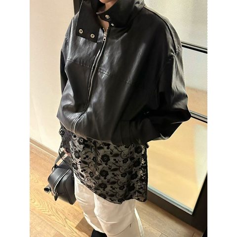 tw-11134207-81zti-mjqm8cz9xzpg23