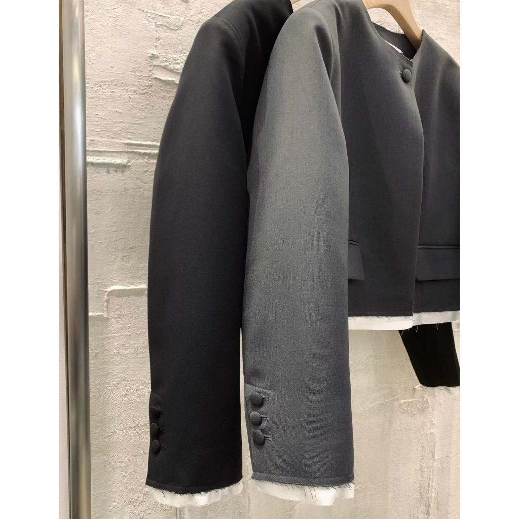 tw-11134207-81ztl-mjzkiarfpj40ee