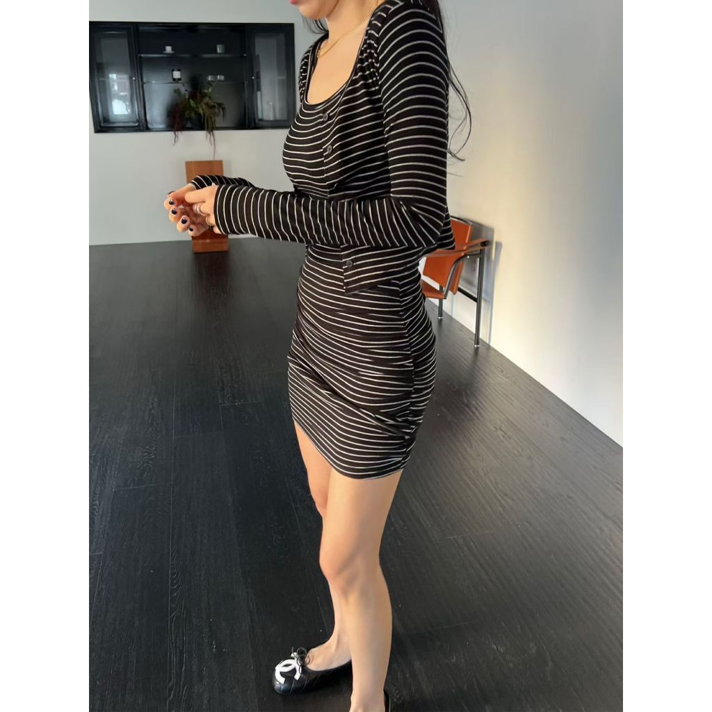 tw-11134207-820l8-mk1rugwpzi8719