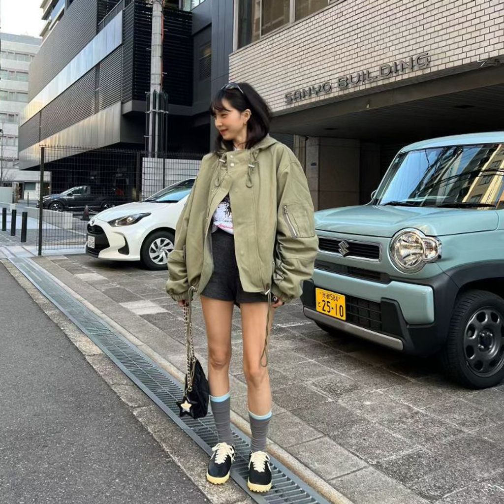 tw-11134207-81ztn-mk0qfzw5vhms02