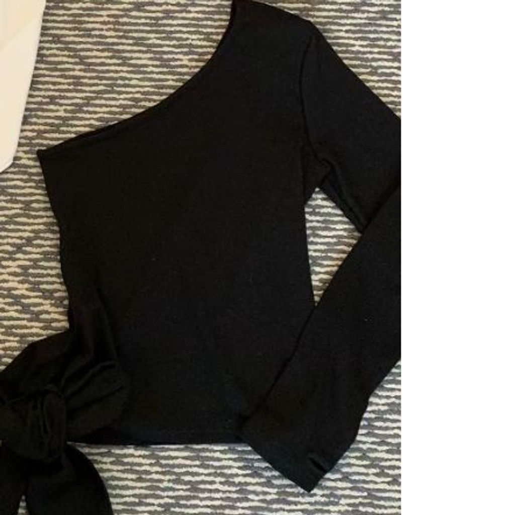 tw-11134207-820l9-mk4rdq68v94xa2