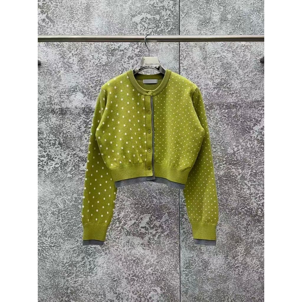 tw-11134207-820la-mk2h9b601pmu9d