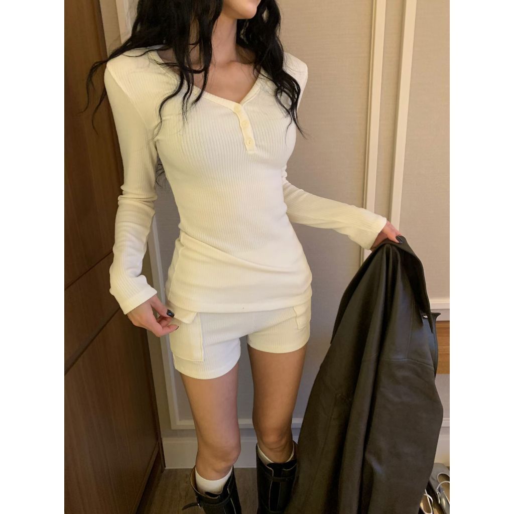 tw-11134207-820li-mk2gc7b2mvpie9