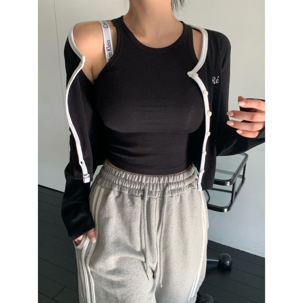 tw-11134207-820le-mkl3nbcvhfk136