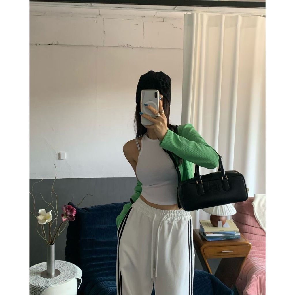 tw-11134207-820lg-mkl3nbcwf56oa5