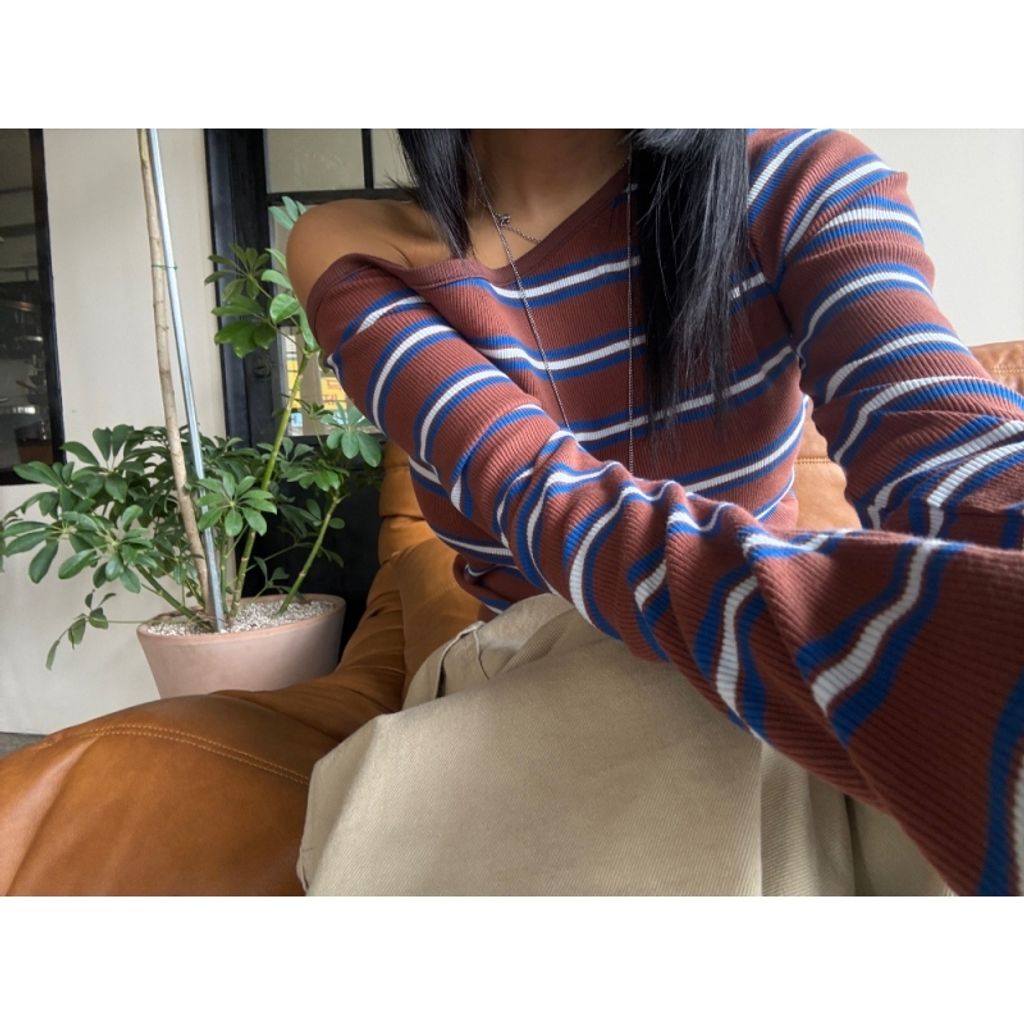 tw-11134207-820lf-mkhh15eatslgfd