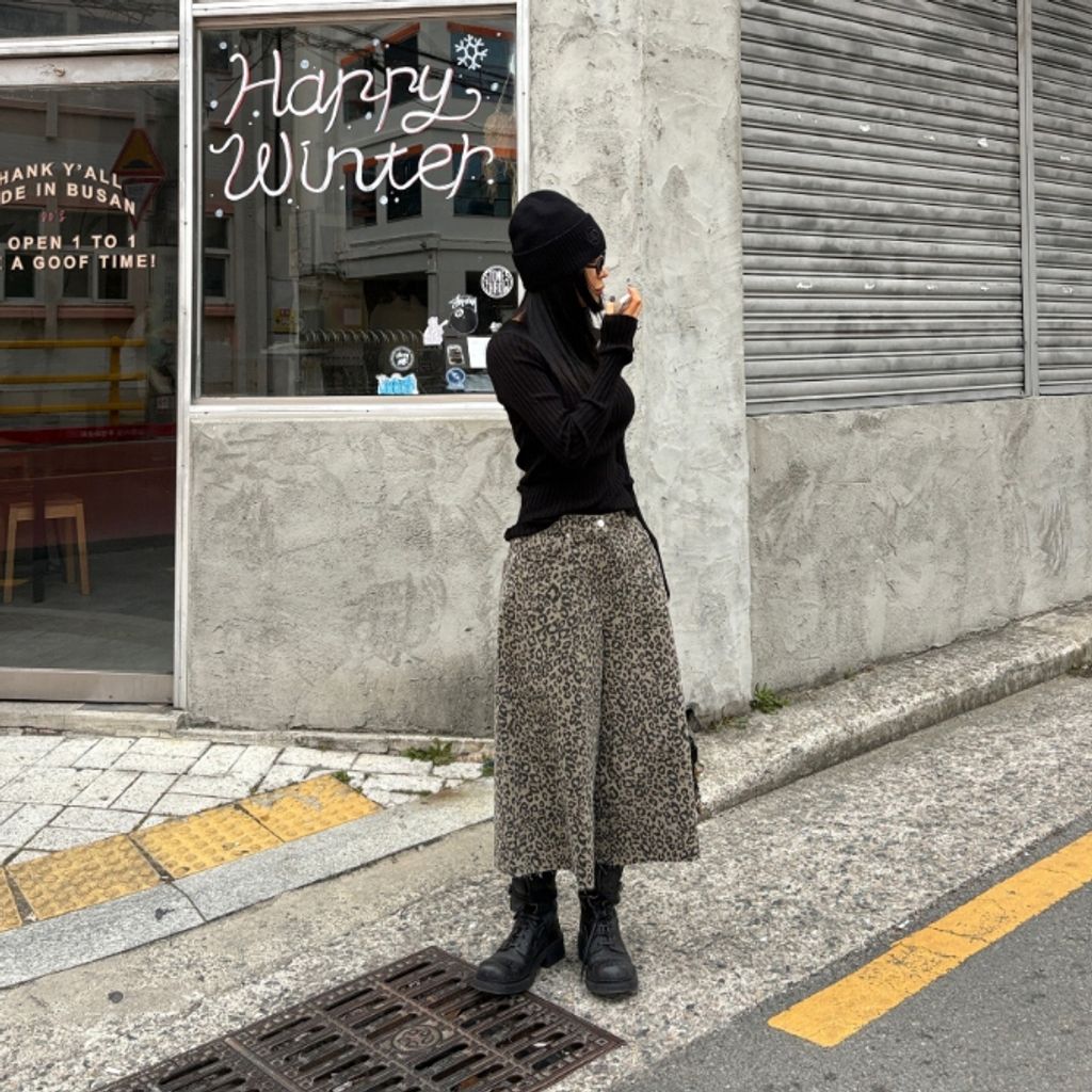 tw-11134207-820l9-mkhhaihb50cic8