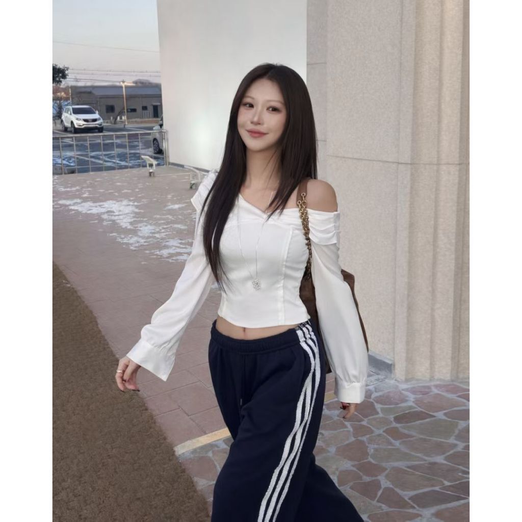 tw-11134207-820la-mkgr2e46io0097