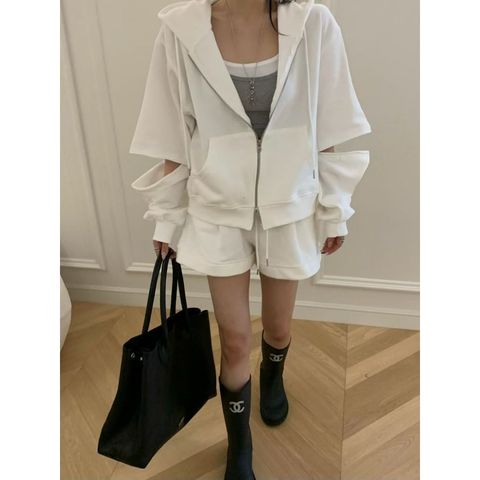 tw-11134207-820lh-ml8s5lfbteyqb8