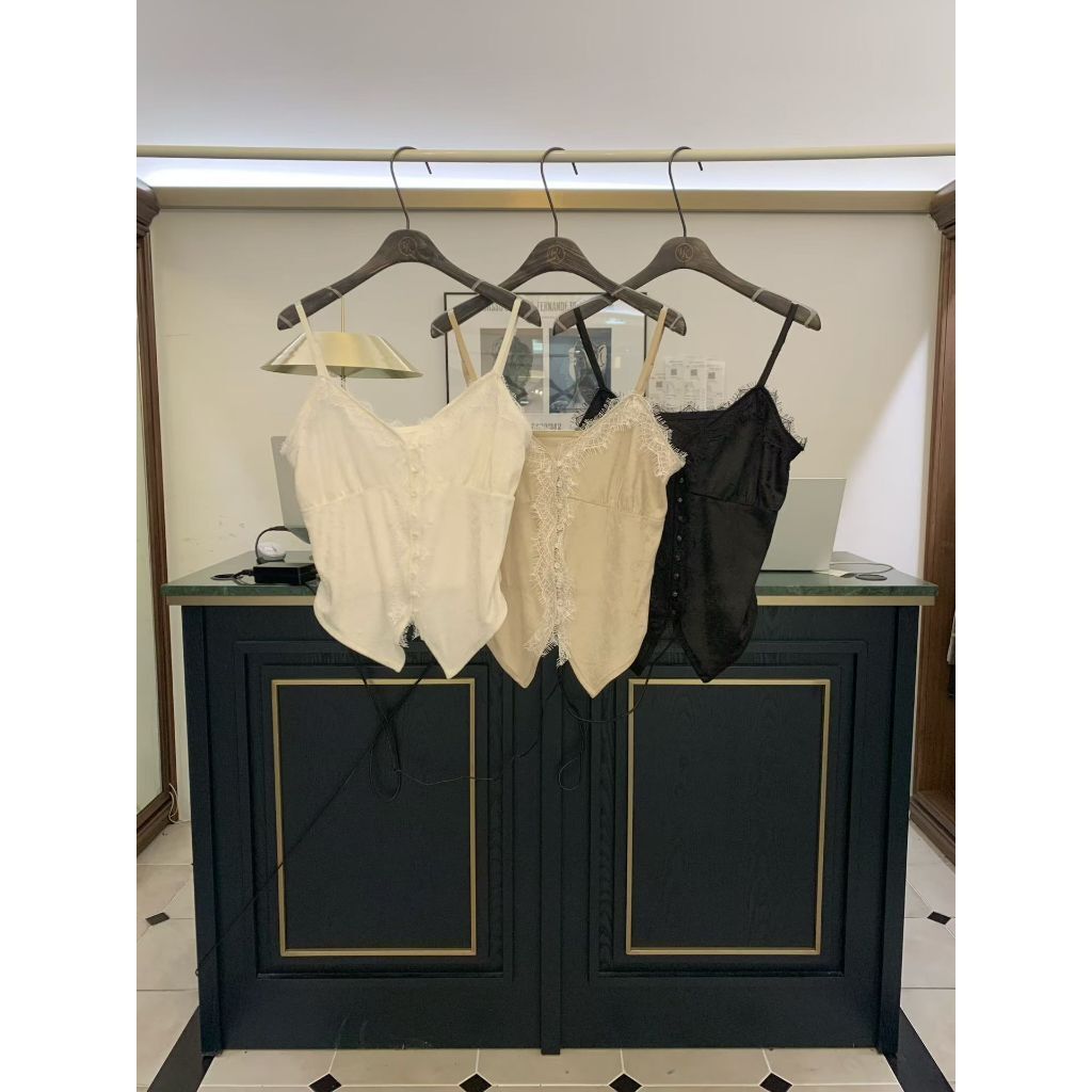 tw-11134207-820l4-ml81szsszj7maa