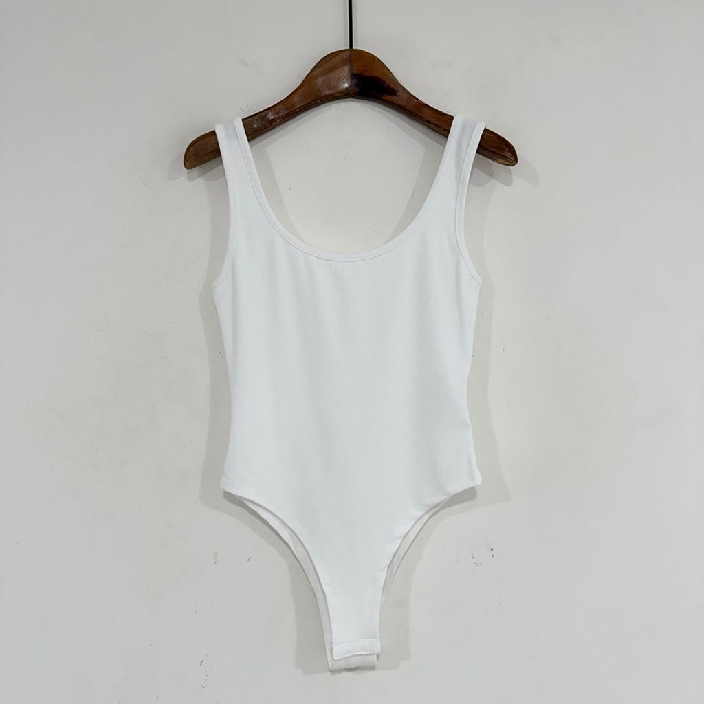 tw-11134207-820l5-ml82q3k54r9g08