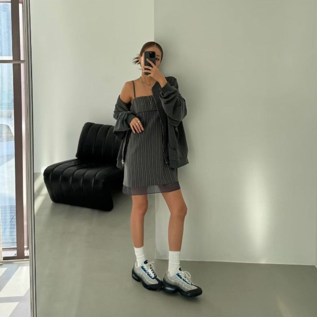 tw-11134207-820lg-ml90rzhrplhd4c