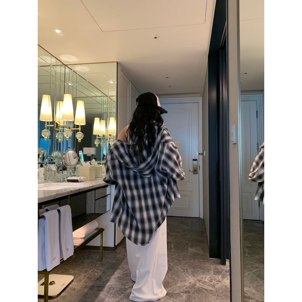 tw-11134207-820lg-ml99wo36qex4b7