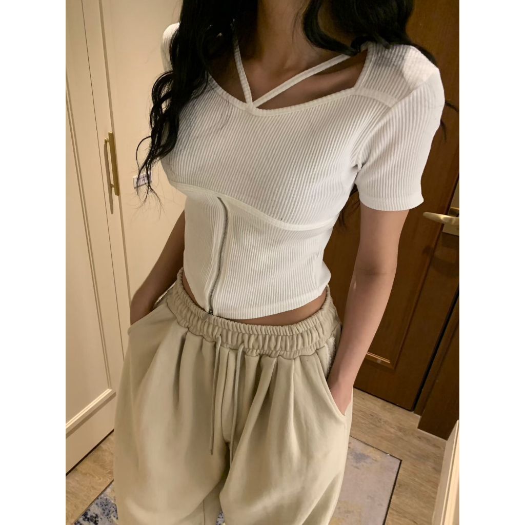 tw-11134207-820le-ml9ccplfc0eg2d