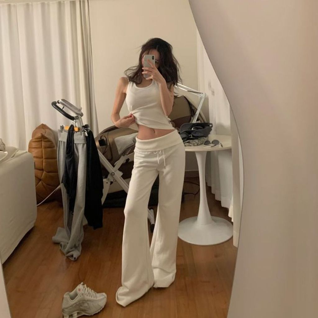 tw-11134207-820li-ml99jy97l1xr6c