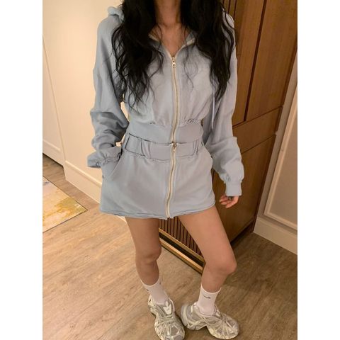 tw-11134207-820l9-ml9a2uw2tcsv1e