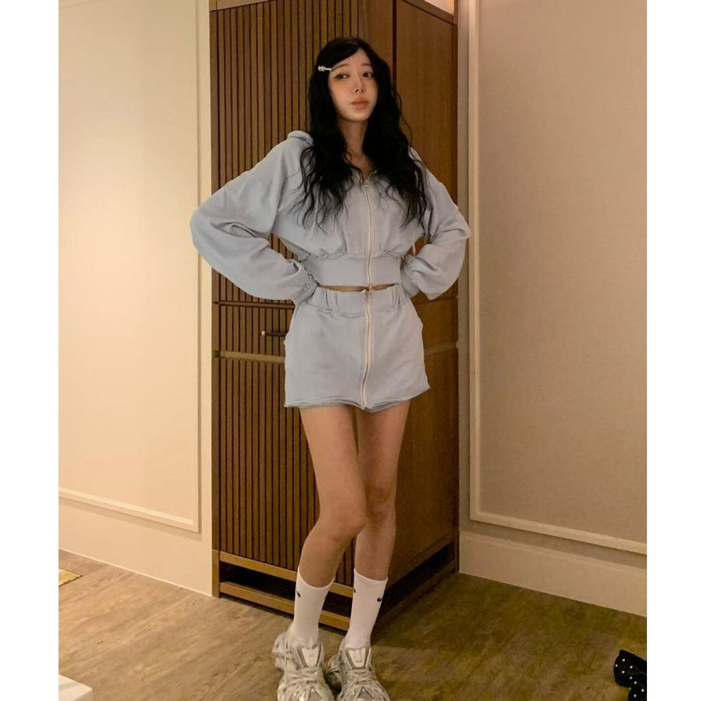 tw-11134207-820li-ml9a4vwty7ls3c