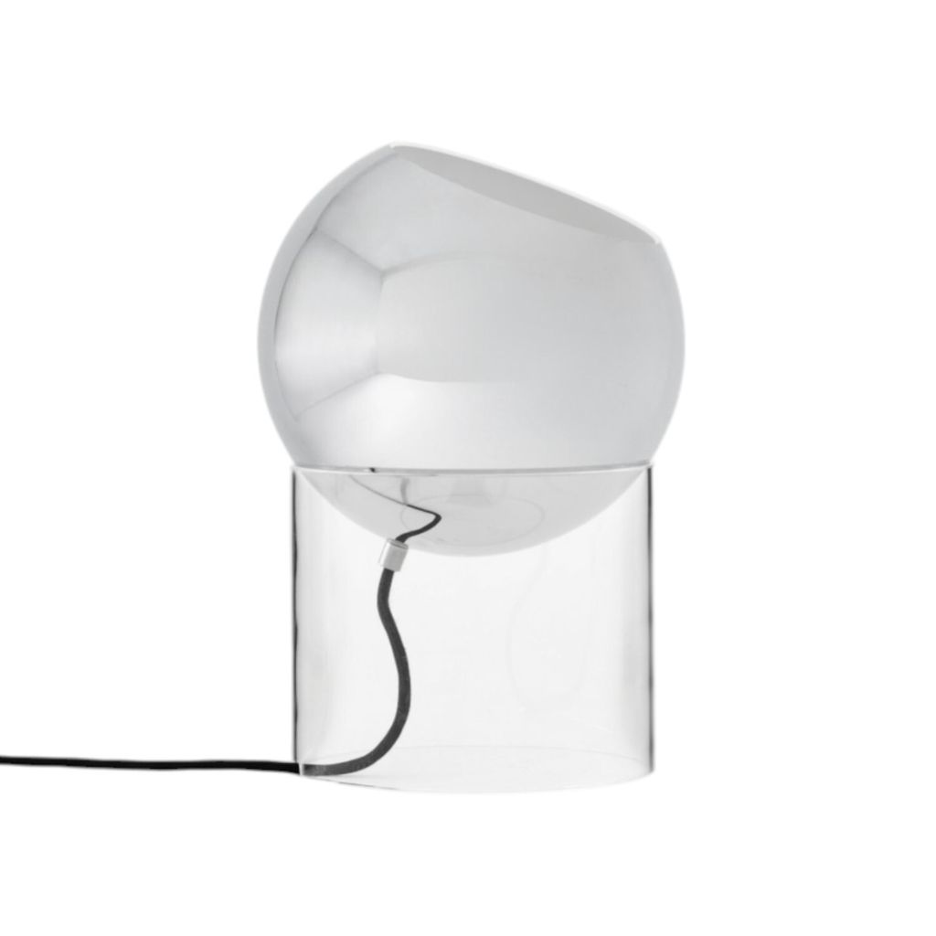 146090A274_146094_Topan Table Lamp VP13_Clear Acrylic w. Chrome Plated_Side_OFF