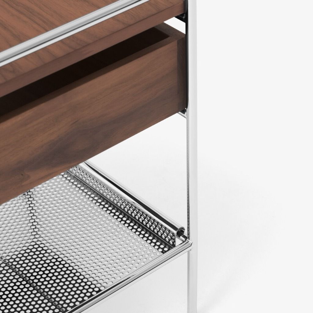 21_細節圖_02_Chrome_Lacquered Walnut