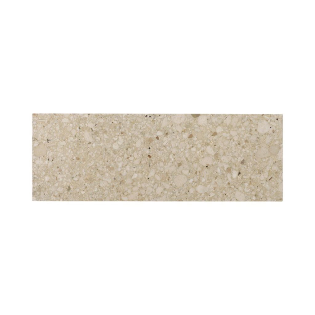 7040130_Plinth_Bridge_Kunis_Breccia_top