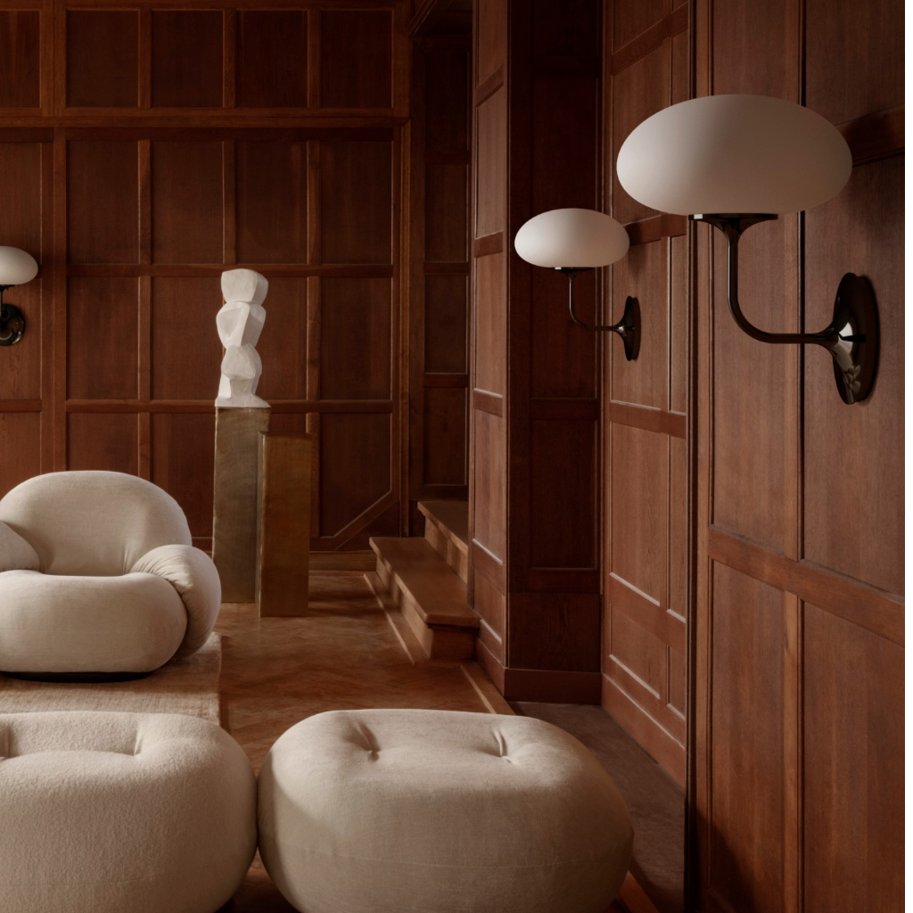 Gubi_Stemlite3_Pacha Collection by Pierre Paulin