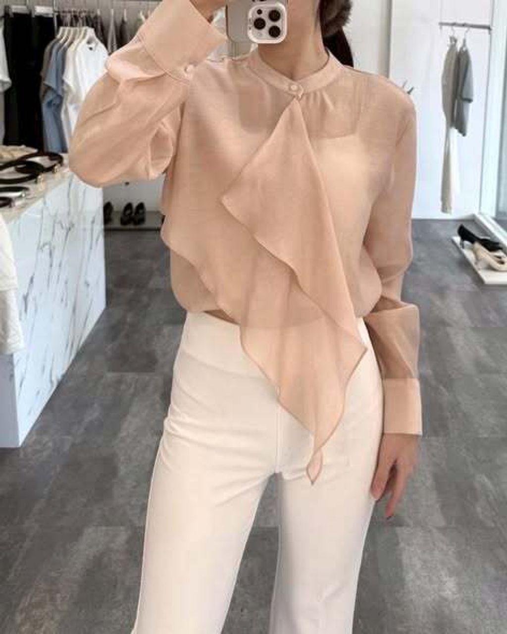 647498004_1352645030235588_5797982341639830768_n