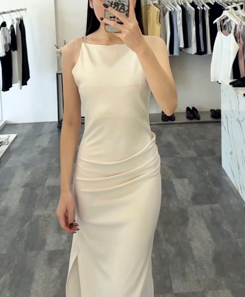1000072567