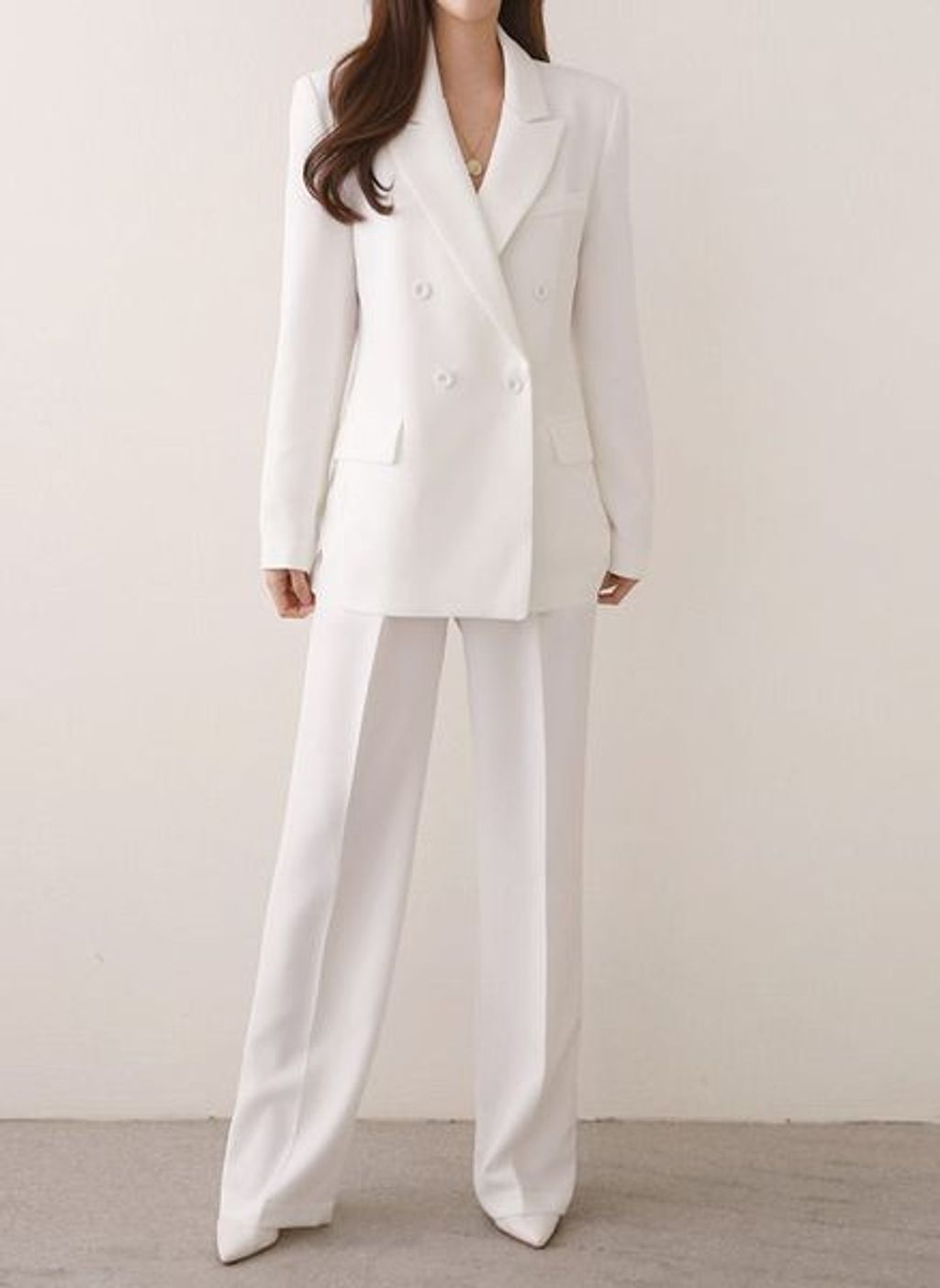 a4d3bb2348fd013cf5cfb609e1b767c21702641989 (1)