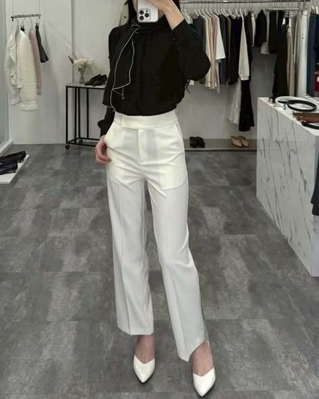 605303505_1294632922703466_8967165278277913213_n