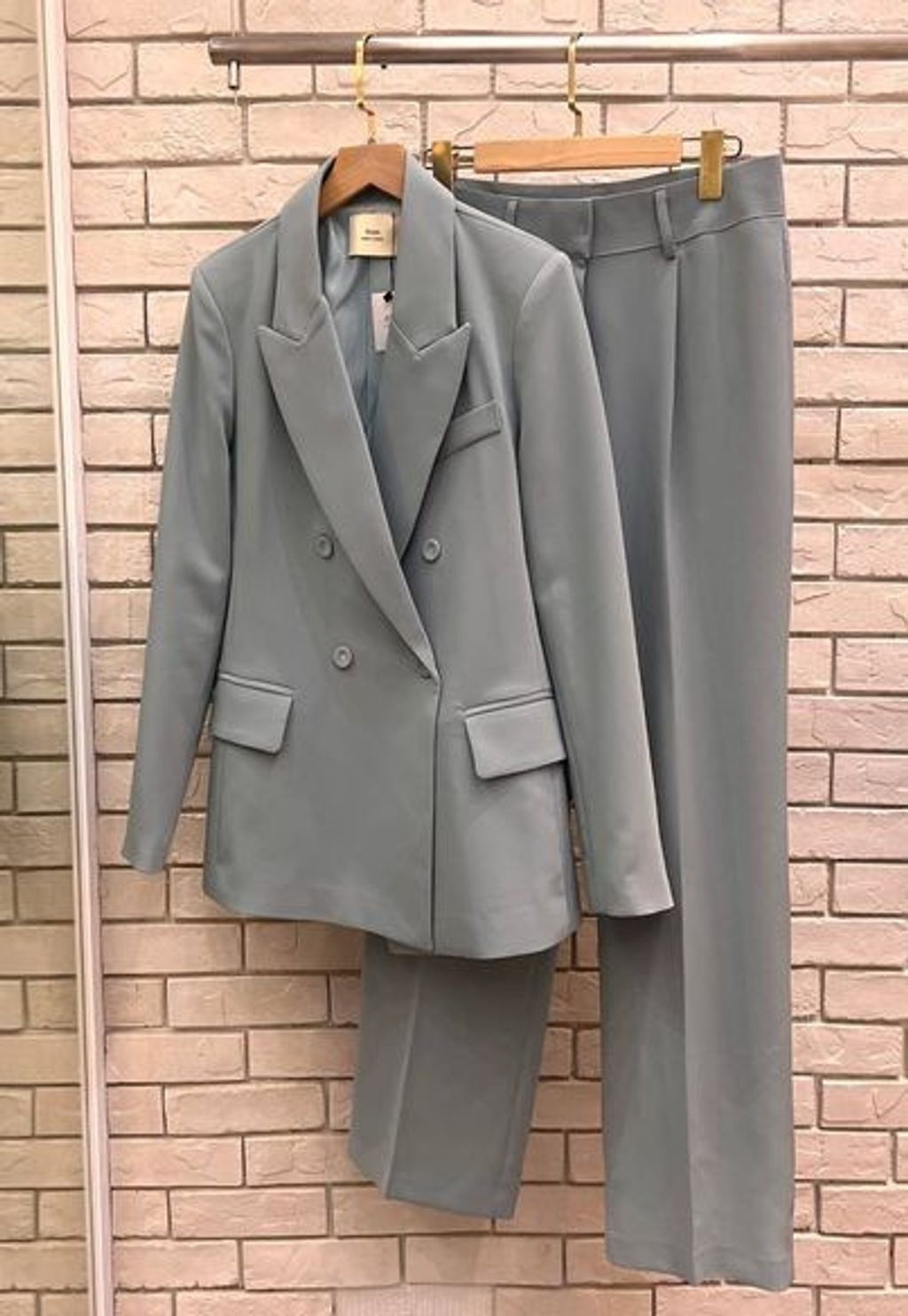 74d0929c83604b3b500560d7b177ca381708502948