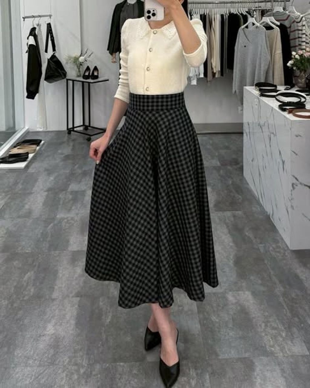 5440b363b77b54107e97a8836bc996641763876689 (1)