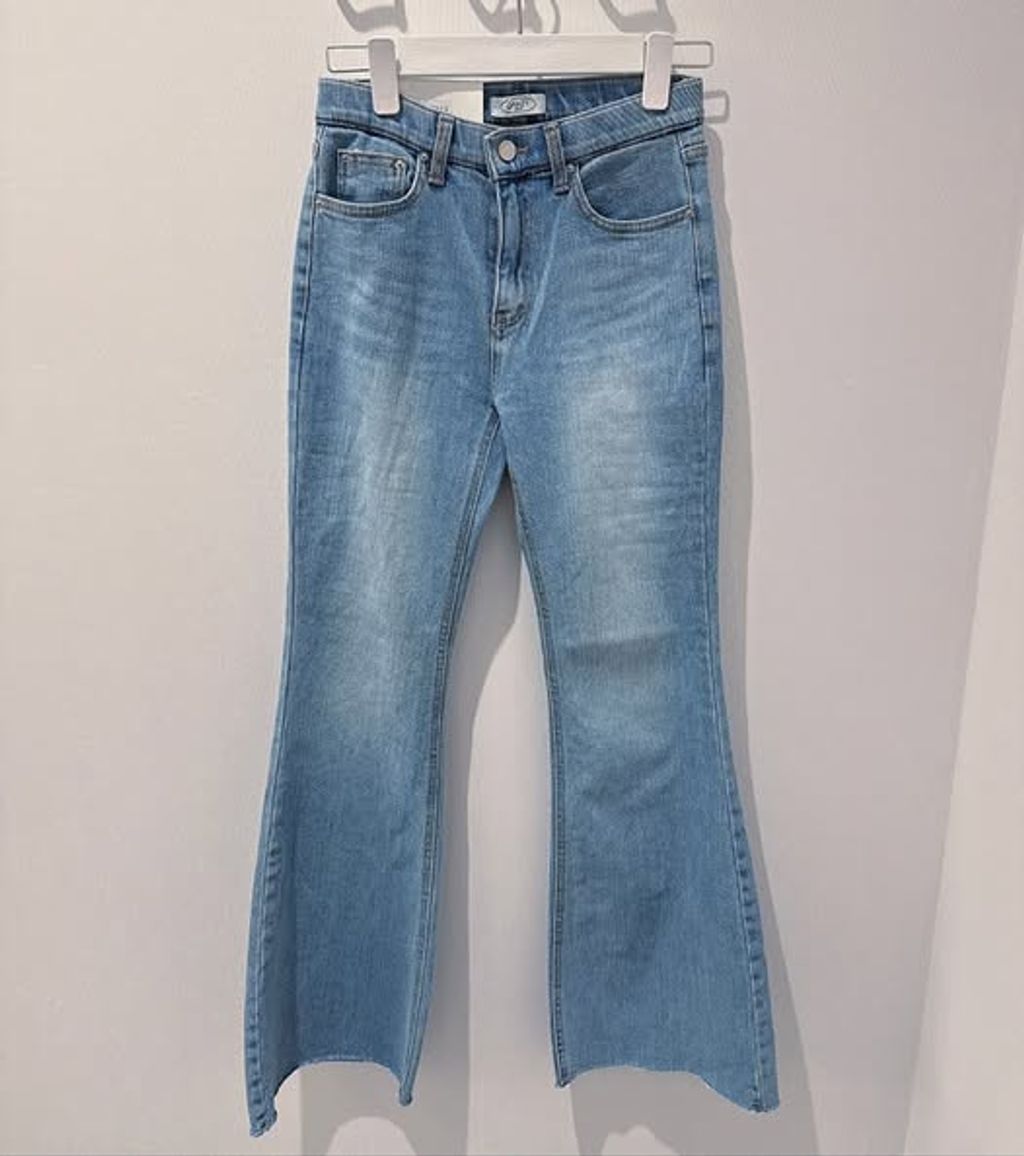 56ba1075e8bc7b3fa56437436a2808d11739959123