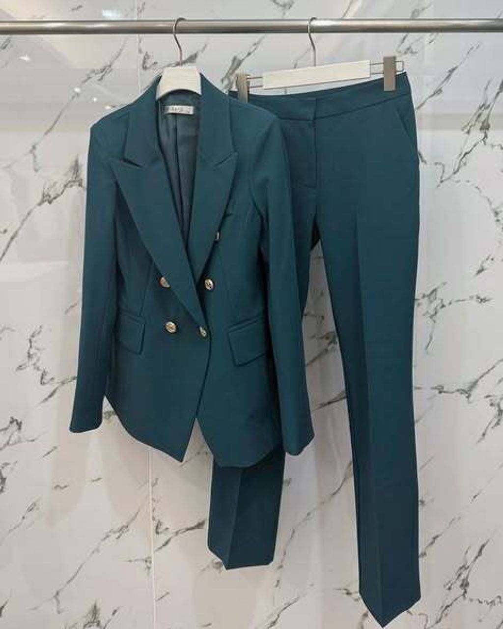 610744857_1302847915215300_8681132729427621947_n