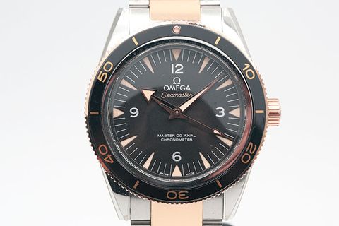 7X1B4180