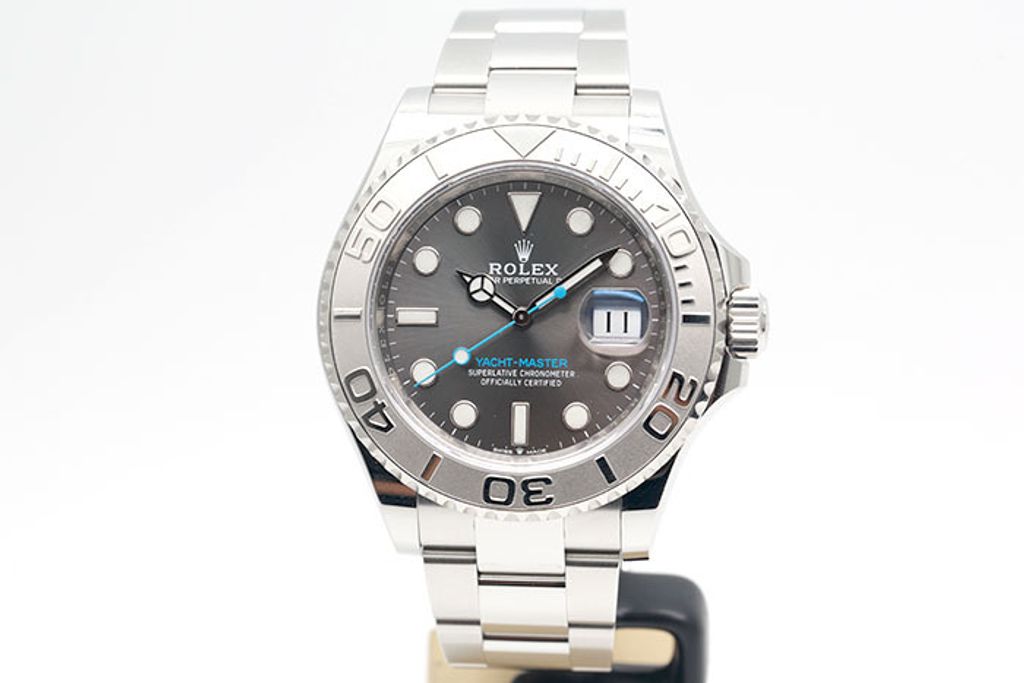 7X1B7958