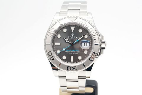 7X1B7958