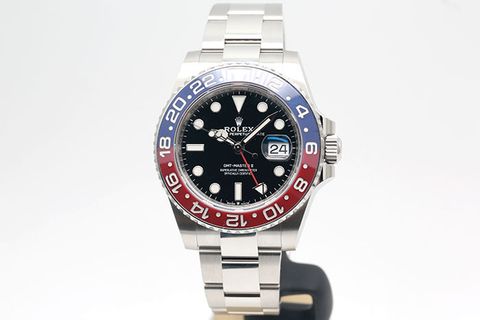 7X1B8569