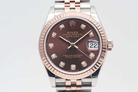 7X1B8962