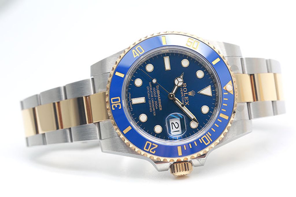 7X1B5743